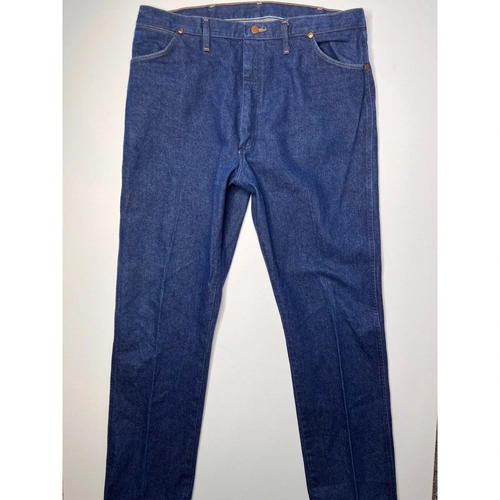 Vintage Wrangler Mens Denim Jeans 42x34 Dark Wash Cotton Made in USA 13MWZ